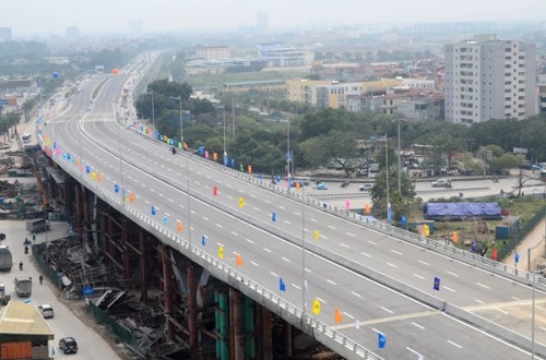 Constructing Ring Road 3 - Viaduct.